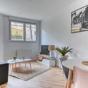 L'escale Balzac , Villeurbanne France